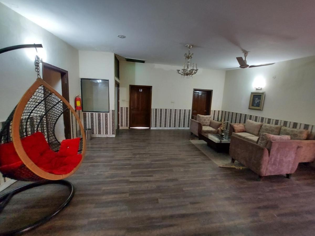 Casa Blanca Boutique Guest House Islamabad Eksteriør billede