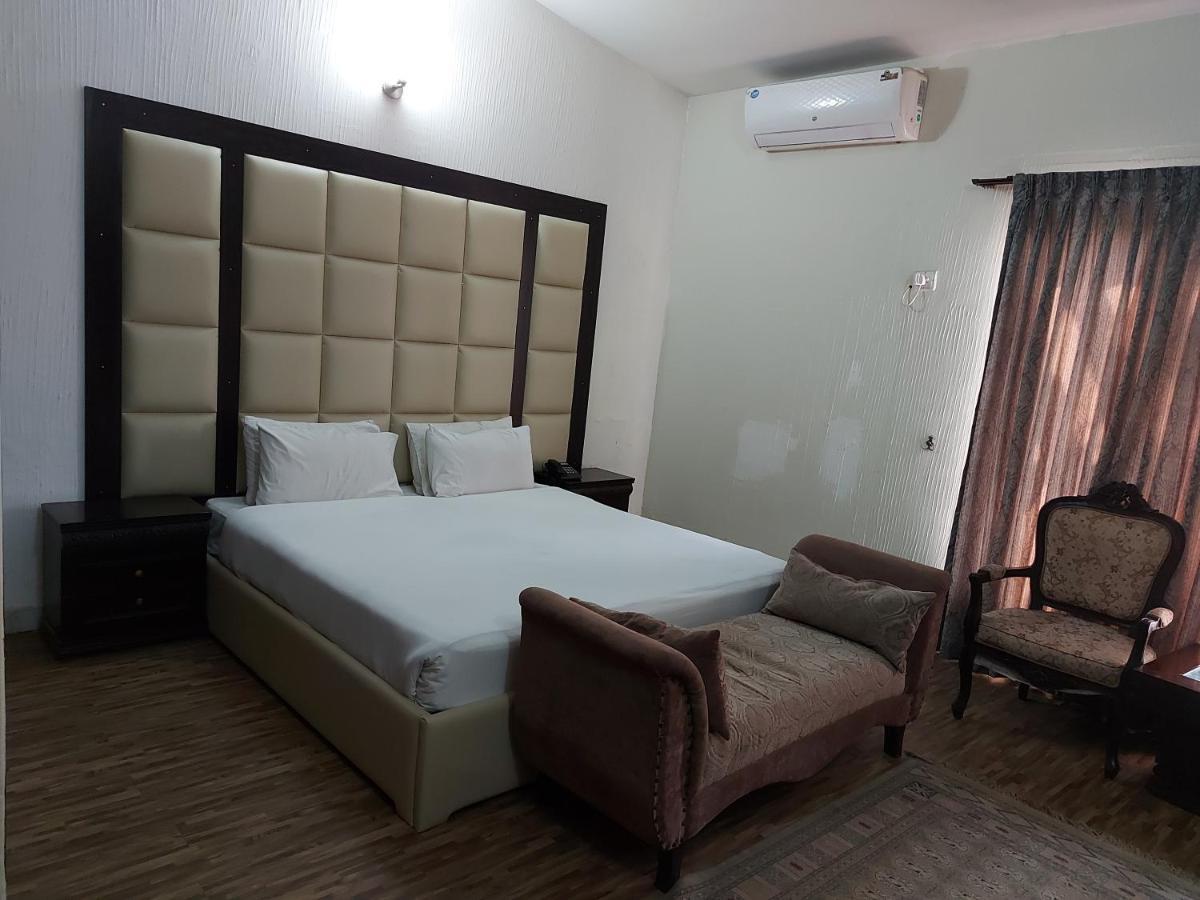 Casa Blanca Boutique Guest House Islamabad Eksteriør billede