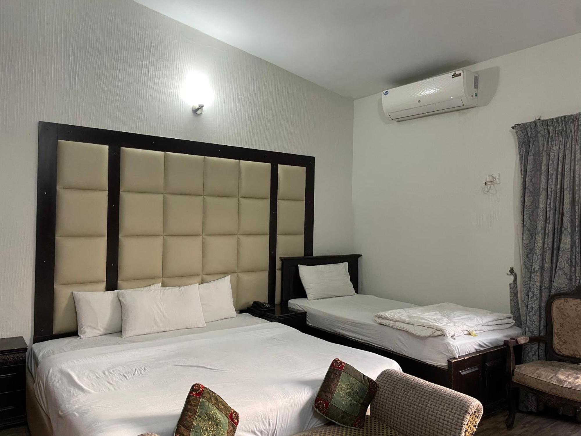 Casa Blanca Boutique Guest House Islamabad Eksteriør billede