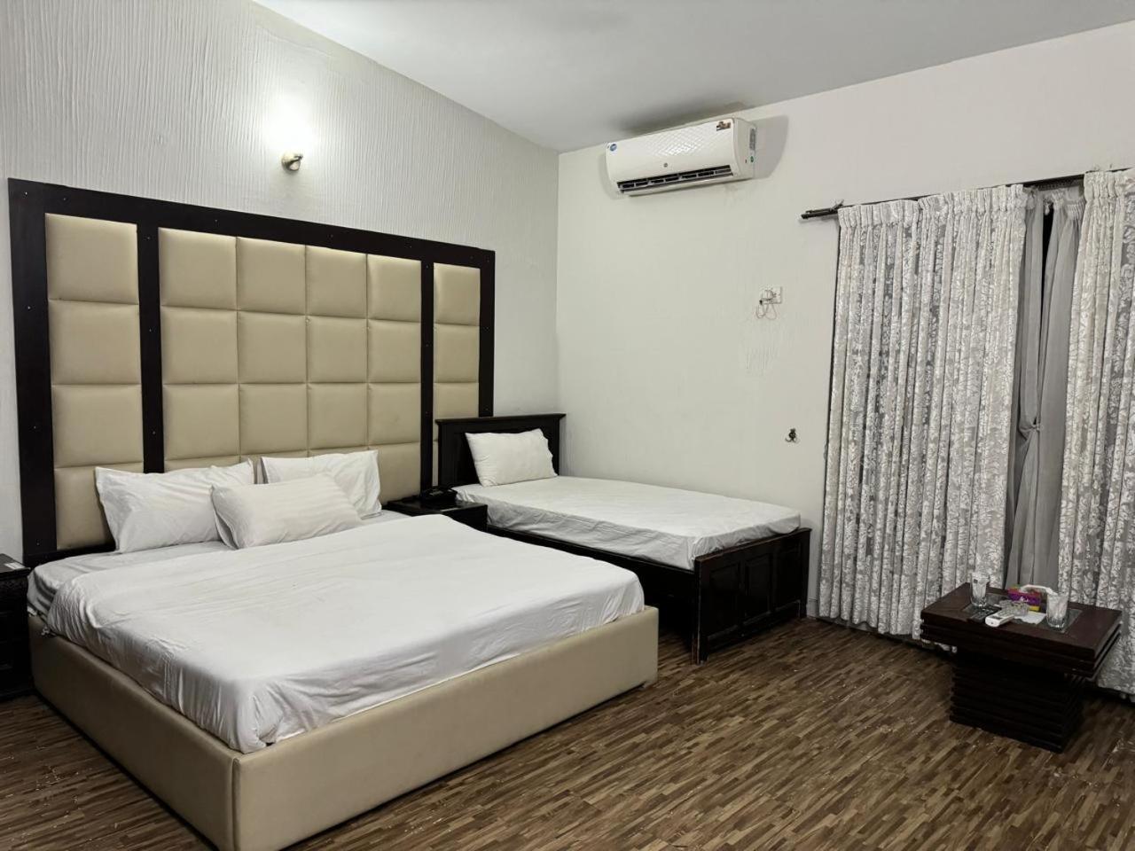 Casa Blanca Boutique Guest House Islamabad Eksteriør billede