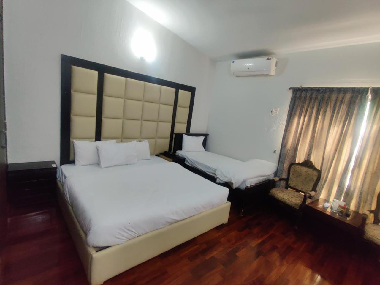 Casa Blanca Boutique Guest House Islamabad Eksteriør billede